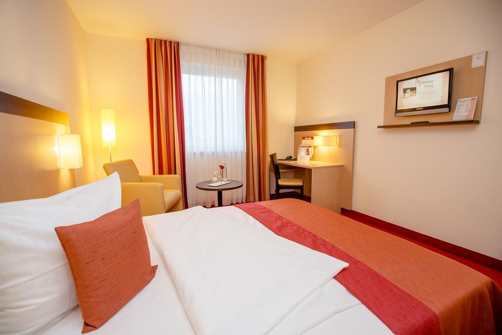 Montana-Hotel Елванген Екстериор снимка